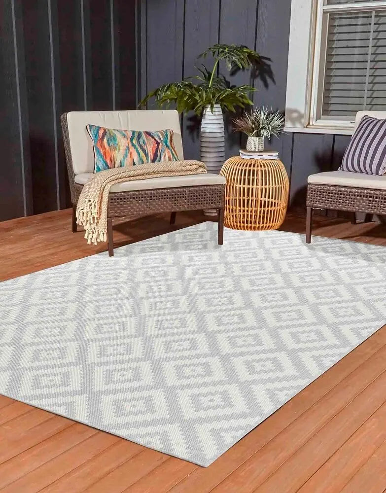 Sky Diamond Living Room Area Rug Silver