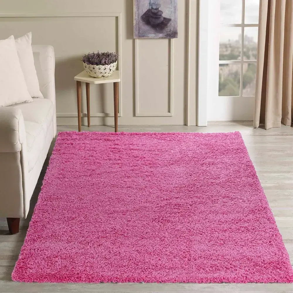 soft pink shaggy rug in a modern living room